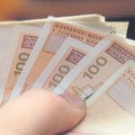 FBiH: Prosječna neto plata u martu 1.700 KM, mjesečni realni rast 1,5%