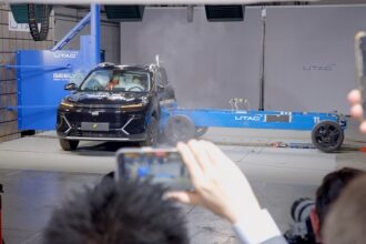 Geely Starray EM-i je prvo vozilo koje je prošlo dvostrani serijski test sudara u Evropi