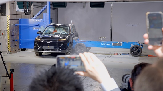 Geely Starray EM-i je prvo vozilo koje je prošlo dvostrani serijski test sudara u Evropi