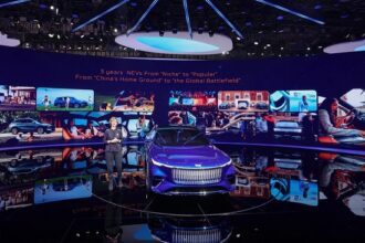 Geely predstavio ekosistem ‘Full Domain AI 2.0’na sajmu Auto China 2026