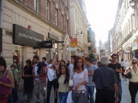 Kanton Sarajevo u prva četiri mjeseca posjetilo više od 206 hiljada turista