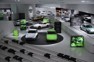 Porsche obilježava 50 godina Transaxlea