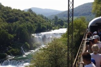 Kapaciteti turističkog voza dolinom Une bili popunjeni tokom vikenda