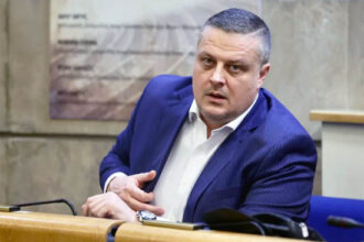 Ministar Mijatović sutra potpisuje dio ugovora za podršku sektoru male privrede
