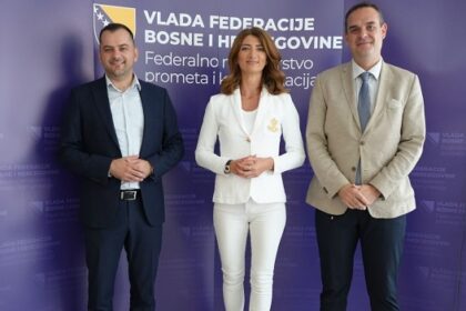 Ministrica Katić potpisala sporazume sa aerodromima Sarajevo, Mostar i Tuzla: Više od 11 miliona KM za zračni promet