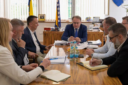 Nikšić, Lakić i sindikalci o Novoj Željezari Zenica: Predloženi zakon sprečava nekontrolisani stečaj i gašenja kompanije