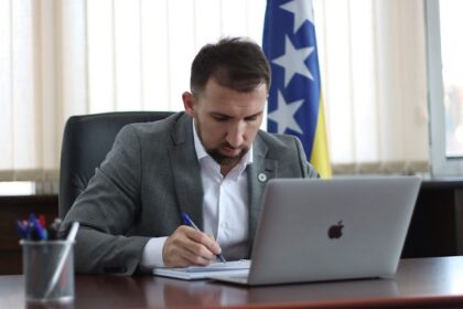 Ministar Delić zatražio hitan inspekcijski nadzor nakon otkaza za 18 radnika Bošnjaka u JP Komunalno d.o.o. Mostar