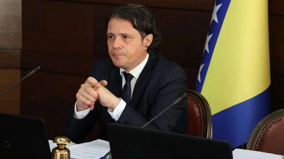 Poslodavci u FBiH moći će do kraja godine isplatiti radnicima neoporezivu naknadu do 300 KM mjesečno