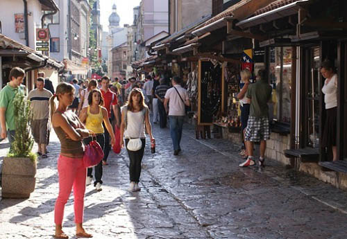 Kanton Sarajevo: U julu više od 112 hiljada turista, ostvareno blizu 242 hiljade noćenja