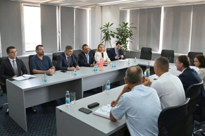 Ministar Hrnjić sa ambasadorom Aksekijem: Unaprijediti saradnju u oblasti poljoprivrede