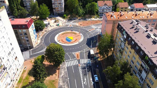 Sarajevo: Završeni radovi na kružnom toku na Grbavici, saobraćajnica od sutra ujutro otvorena za saobraćaj