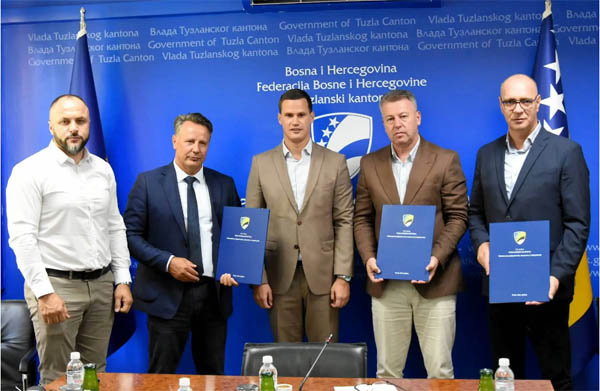 Za sisteme vodosnabdijevanja Tuzle i Gradačca izdvojeno 13,9 miliona KM
