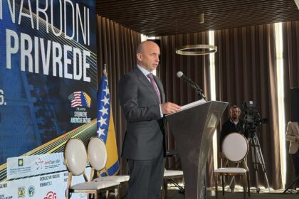 Pivić: Pogledajte kompanije u Tešnju, to je uspjeh - Biznis.ba