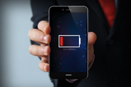 Telefon vam se prazni preko noći? Ovih pet stvari mogu biti razlog - Biznis.ba