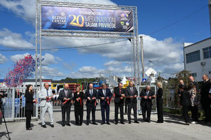 U Tešnju otvoren 20. Međunarodni sajam privrede sa više od 800 izlagača