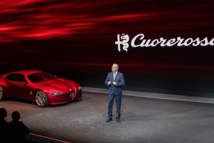 Alfa Romeo predstavila konceptni automobil Cuorerosso