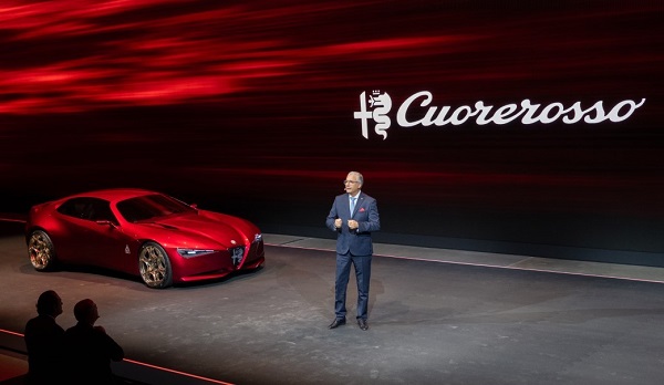 Alfa Romeo predstavila konceptni automobil Cuorerosso