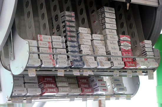 Od 1. januara minimalna akciza na kutiju cigareta 3,95 KM, a za kilogram duhana 158 KM