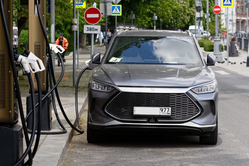 Plug-in hibrid može značajno smanjiti troškove vožnje, ali samo ako ga koristite ovako - Biznis.ba