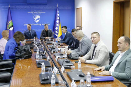 Više od devet miliona KM za projekte vodosnabdijevanja u Kalesiji, Sapni, Gračanici, Lukavcu i Srebreniku