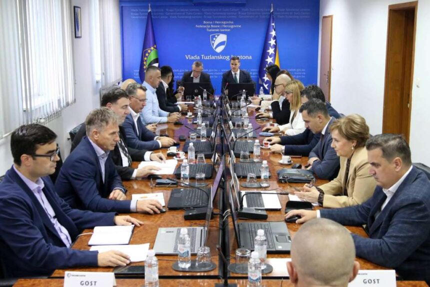 Vlada TK izdvaja 100.000 KM za sufinansiranje razvoja mreže punionica za električna vozila