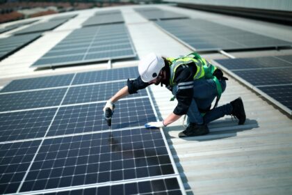 Vujnovčeva ENNA širi energetsko carstvo u Rumuniji, preuzima veliki solarni projekat