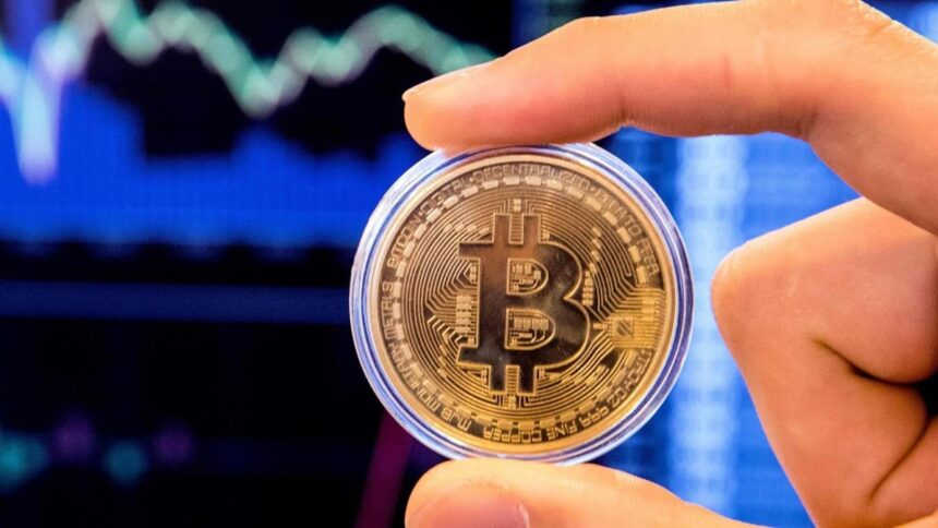 Zlato ponovo pada, bitcoin jača: Citi podigao ciljanu cijenu na 113.000 dolara - Biznis.ba